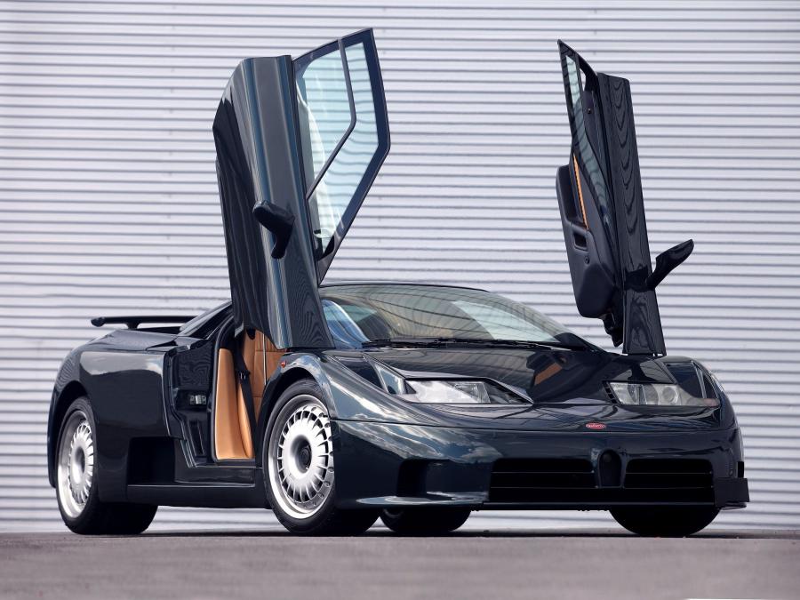  Bugatti EB110 GT 1992 года  (фото 1 из 44)
